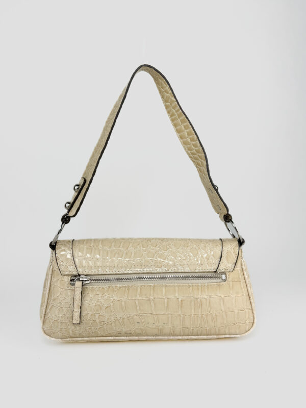 Minimalist Guess bag - Image 5