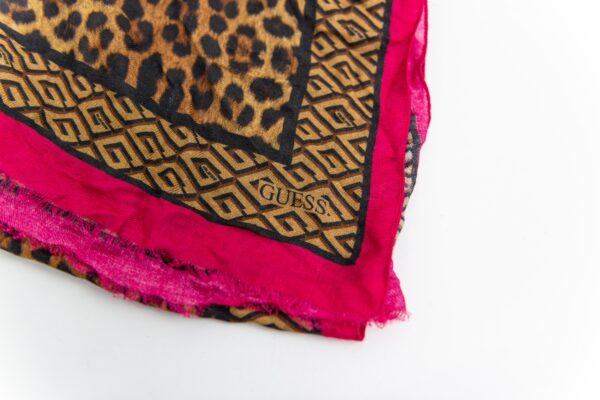 Foulard Guess animal print - Image 3