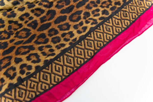 Foulard Guess animal print - Image 4