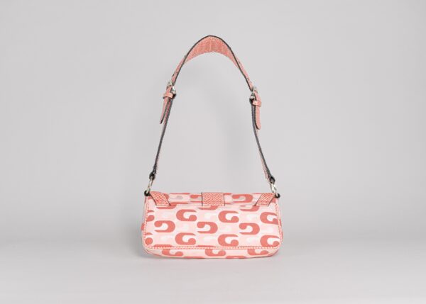 Vintage Guess Bag in Shades of Pink - Image 4