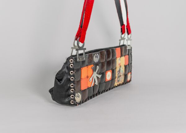 Wooden patchwork bag inspired by Japanese art - Image 4