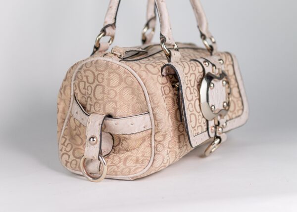 Elegant trunk Guess bag - Image 5