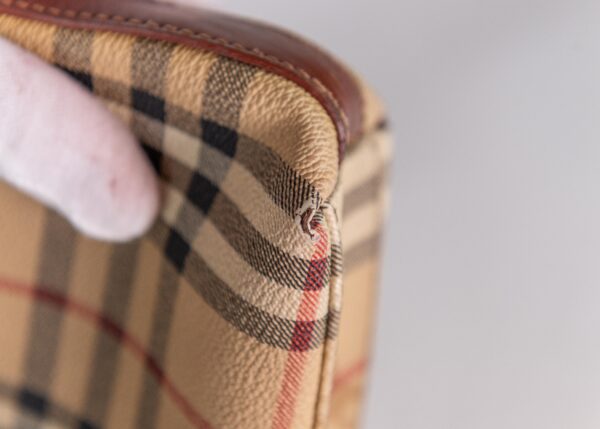 Burberry classic check bag - Image 8