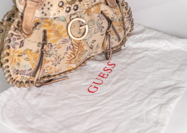 Hippie super rare vintage Guess bag - Image 8