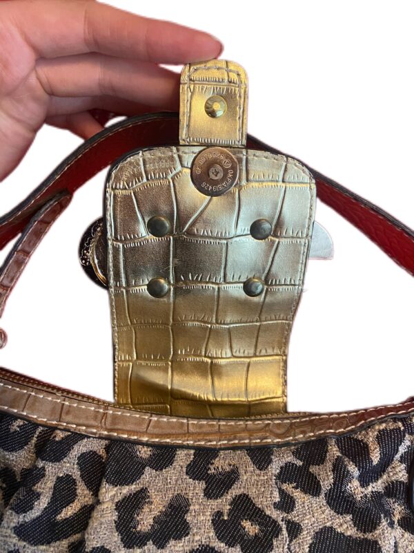 A Guess crescent-shaped bag in leopard print - Image 5