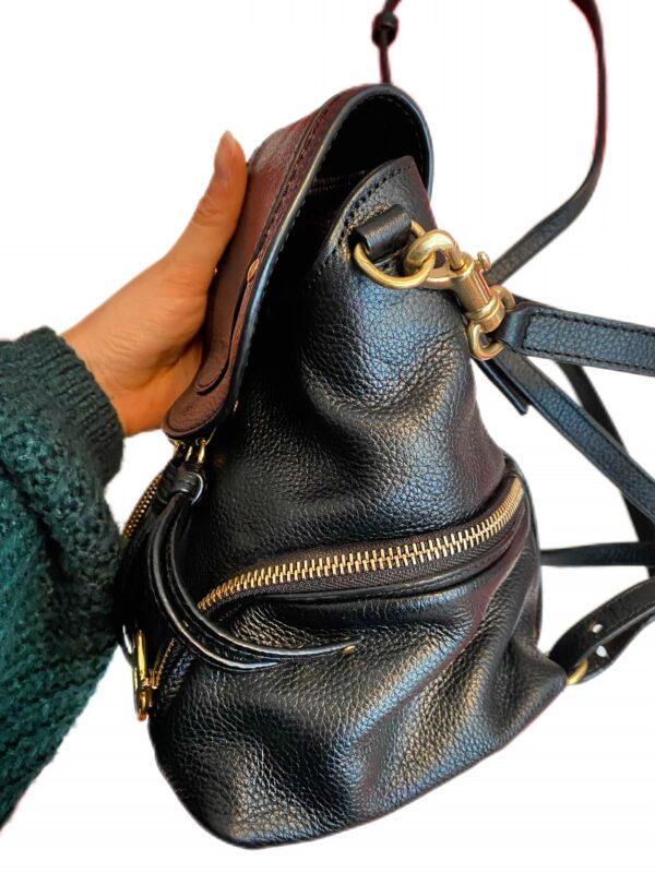 A versatile See By Chloé black leather backpack - Image 9