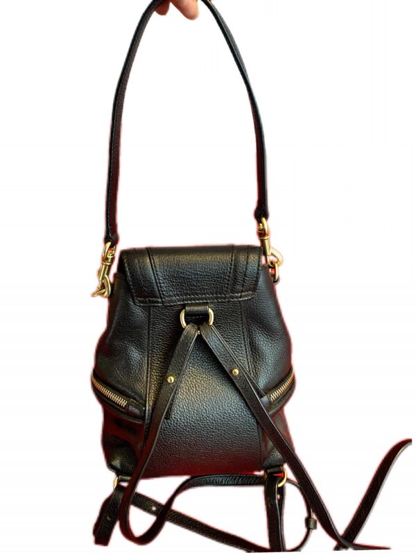 A versatile See By Chloé black leather backpack - Image 3