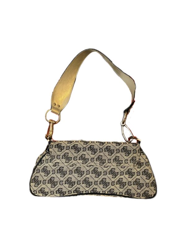 Vintage Guess bag features a stylish combination of bege and black - Image 4